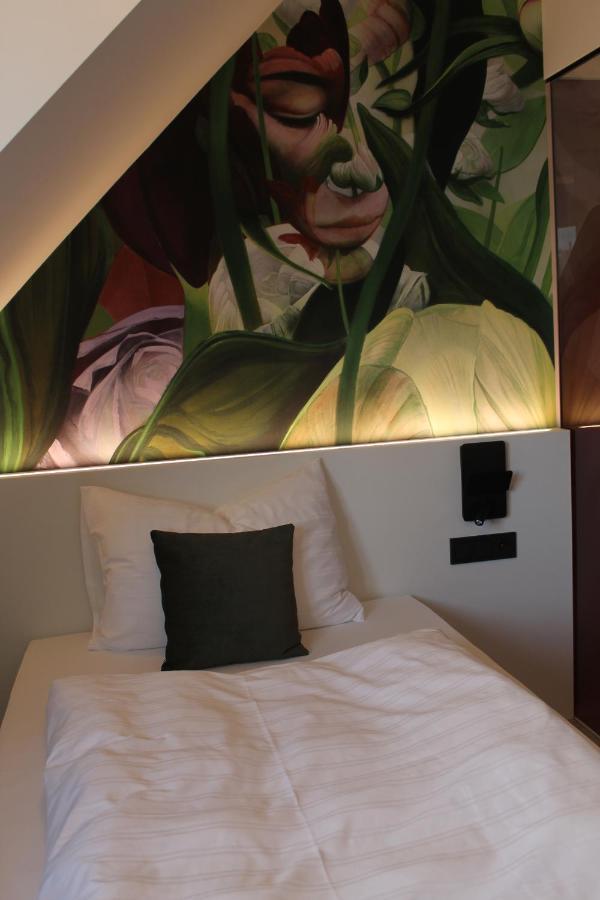 Art-Inn Design Self-Check-In-Hotel ลินซ์ ภายนอก รูปภาพ
