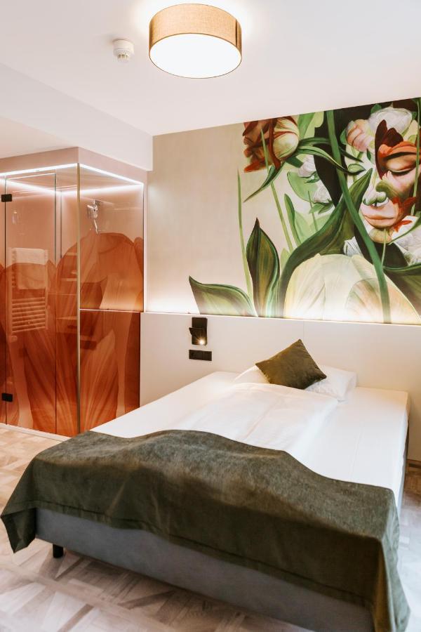Art-Inn Design Self-Check-In-Hotel ลินซ์ ภายนอก รูปภาพ